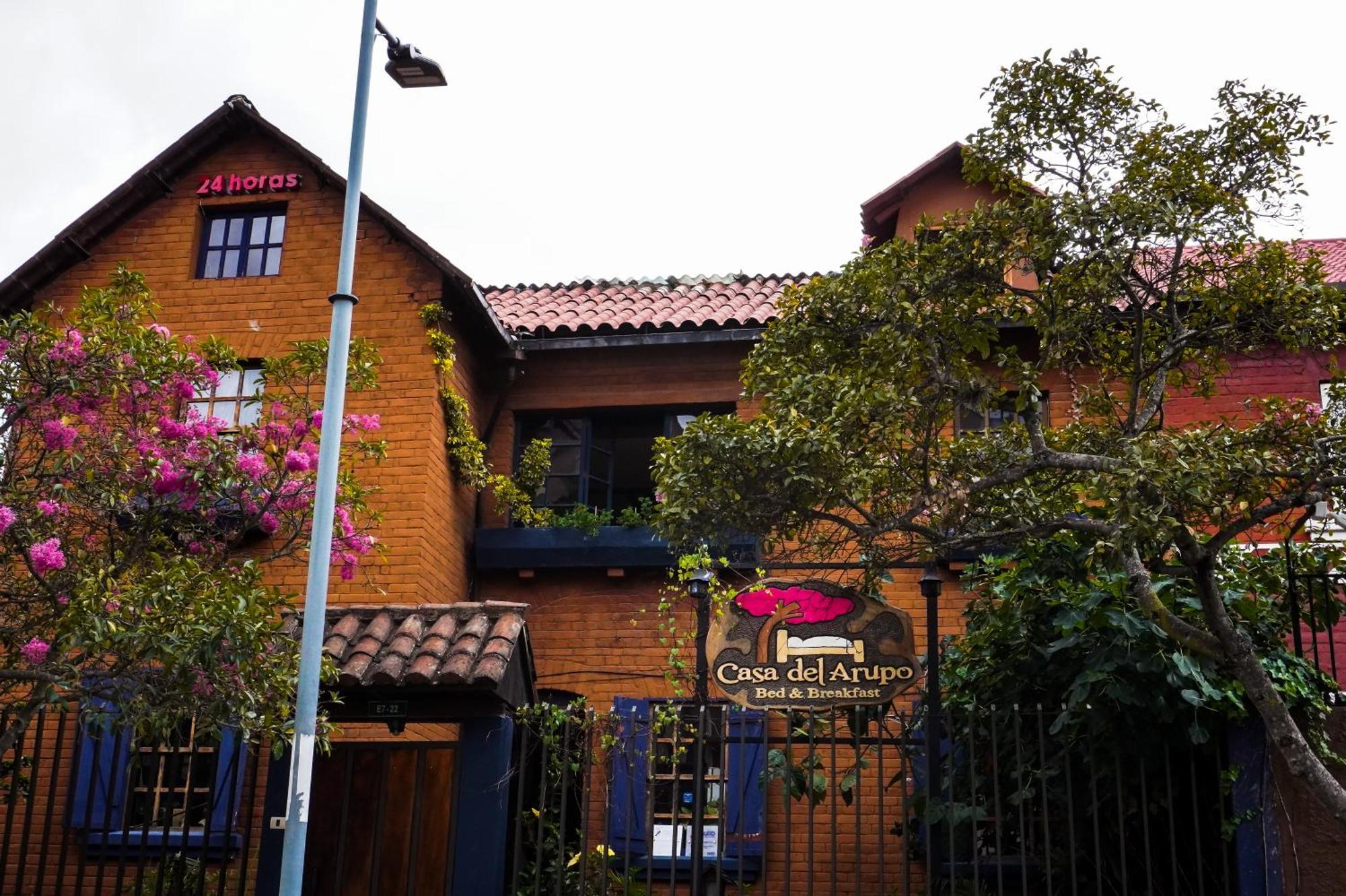 Casa Del Arupo B&B Кито Экстерьер фото