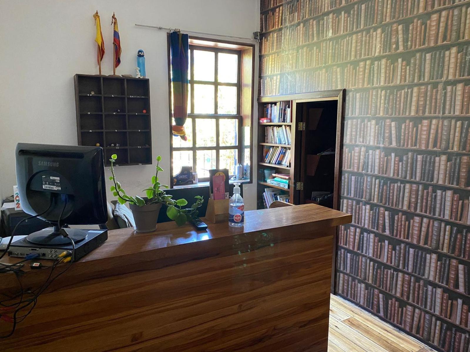 Casa Del Arupo B&B Кито Экстерьер фото